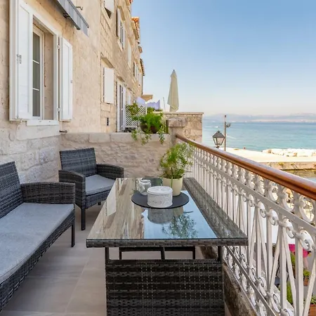 Kuca Redini Apartmán *