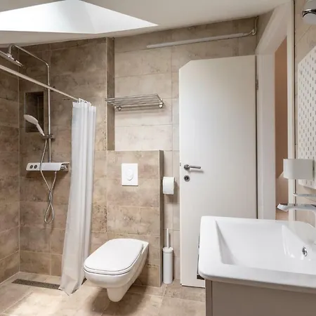 Apartment Kuca Redini Sutivan
